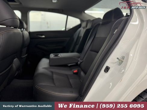 Used 2021 Nissan Altima 2.5 SR w/ SR Premium Package AWD/4WD image 32