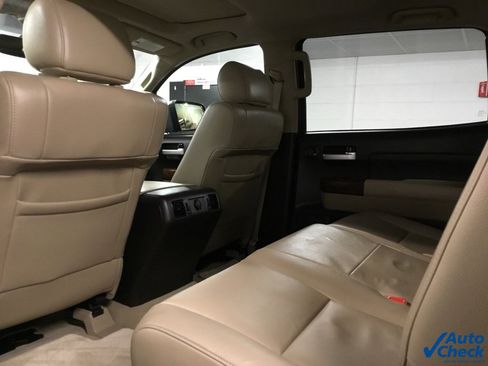Used 2010 Toyota Tundra Limited image 34