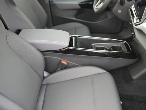 New 2026 Volkswagen ID.4 Pro S AWD/4WD image 17