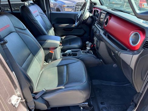 Used 2019 Jeep Wrangler Unlimited Rubicon image 21