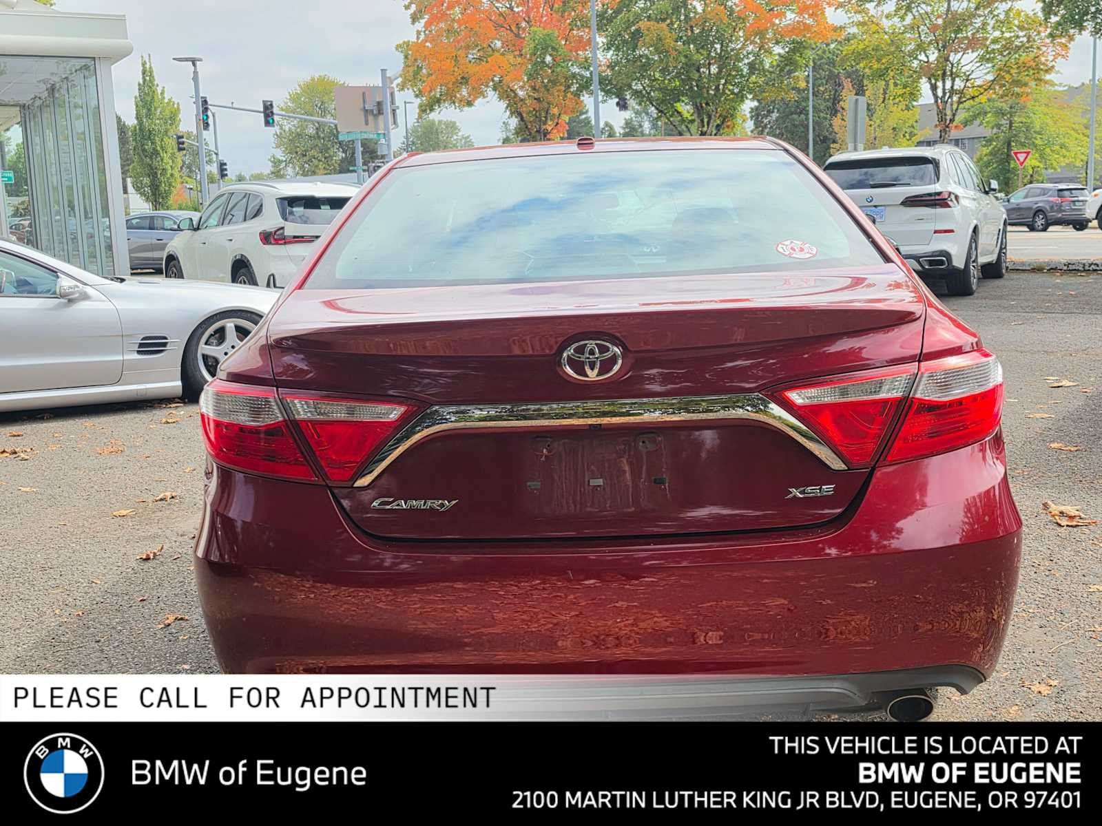 Used 2015 Toyota Camry XSE w/ Moonroof Package FWD image 4