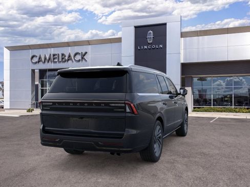 New 2026 Lincoln Navigator L Reserve AWD/4WD image 33