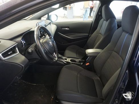 Used 2022 Toyota Corolla SE w/ SE Premium Package image 17