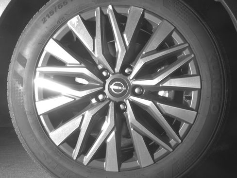 Used 2025 Nissan Altima 2.5 SV image 13