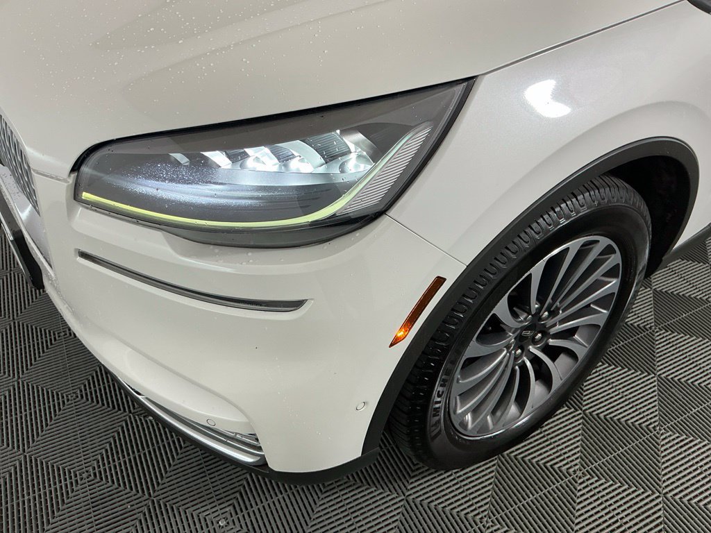Used 2020 Lincoln Aviator Reserve w/ Equipment Group 201A RWD image 9