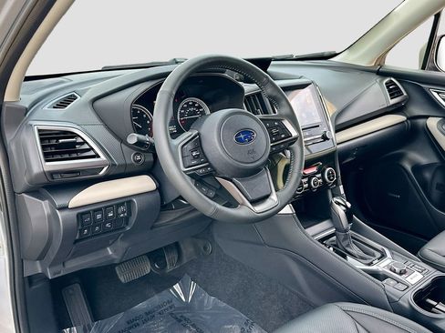Used 2023 Subaru Forester Limited image 9