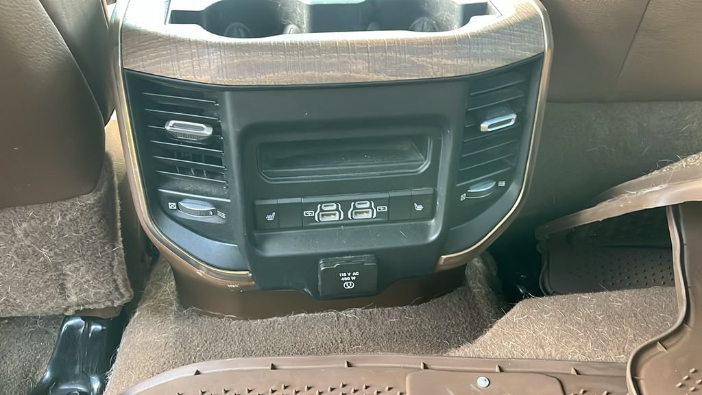 Used 2023 RAM 3500 Limited AWD/4WD image 22
