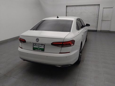 Used 2020 Volkswagen Passat 2.0T SEL FWD image 7