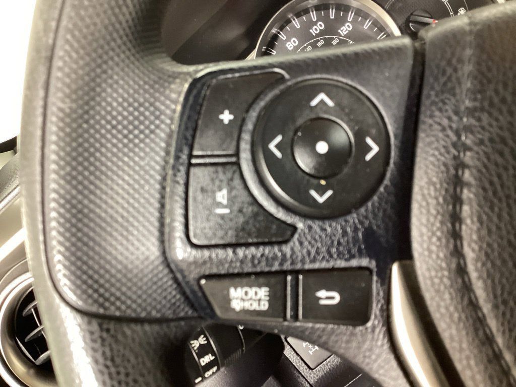Used 2014 Toyota RAV4 XLE AWD/4WD image 14