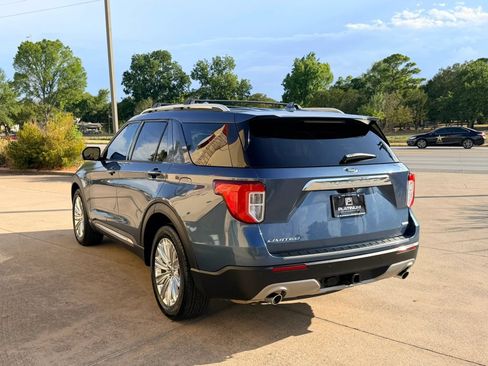 Used 2020 Ford Explorer Limited w/ Class III Trailer Tow Package RWD image 3