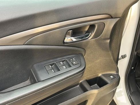 Used 2019 Honda Ridgeline Sport image 36