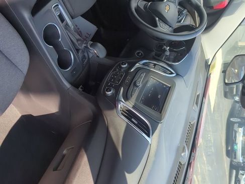 Certified 2024 Chevrolet Equinox LT image 18