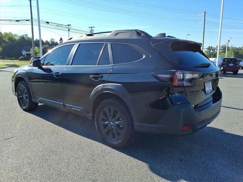 Used 2024 Subaru Outback Onyx Edition XT w/ Tech Package 3 AWD/4WD image 12