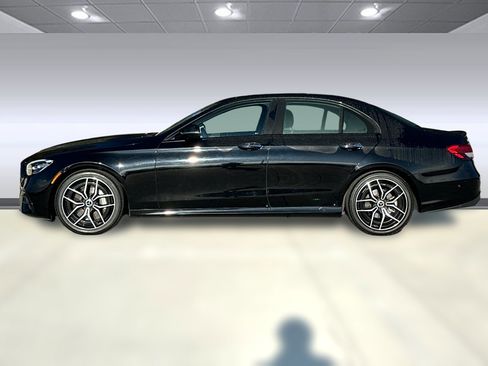 Used 2022 Mercedes-Benz E 350 Sedan image 2