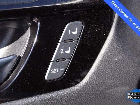 Used 2025 Honda CR-V EX-L image 17