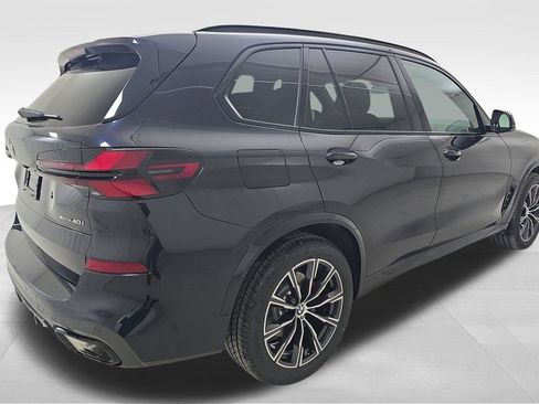 New 2026 BMW X5 xDrive40i w/ M Sport Package AWD/4WD image 9