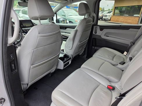 Used 2018 Honda Odyssey Elite image 32