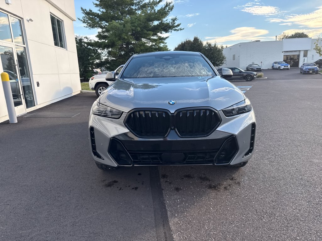 Used 2024 BMW X6 xDrive40i w/ Premium Package AWD/4WD image 8