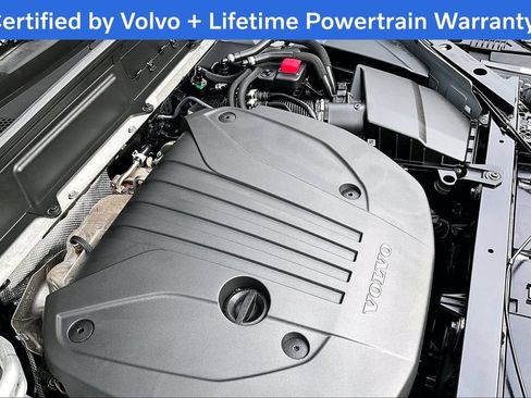 Certified 2024 Volvo XC60 B5 Plus w/ Protection Package Premier AWD/4WD image 44