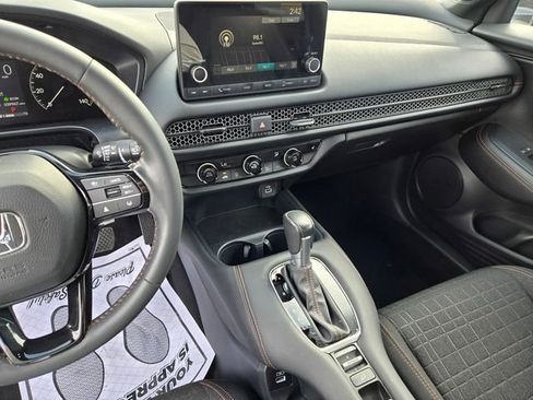 Used 2023 Honda HR-V Sport image 24