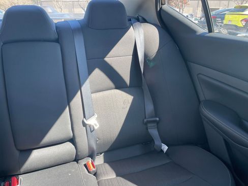 Used 2025 Nissan Altima 2.5 SV image 38