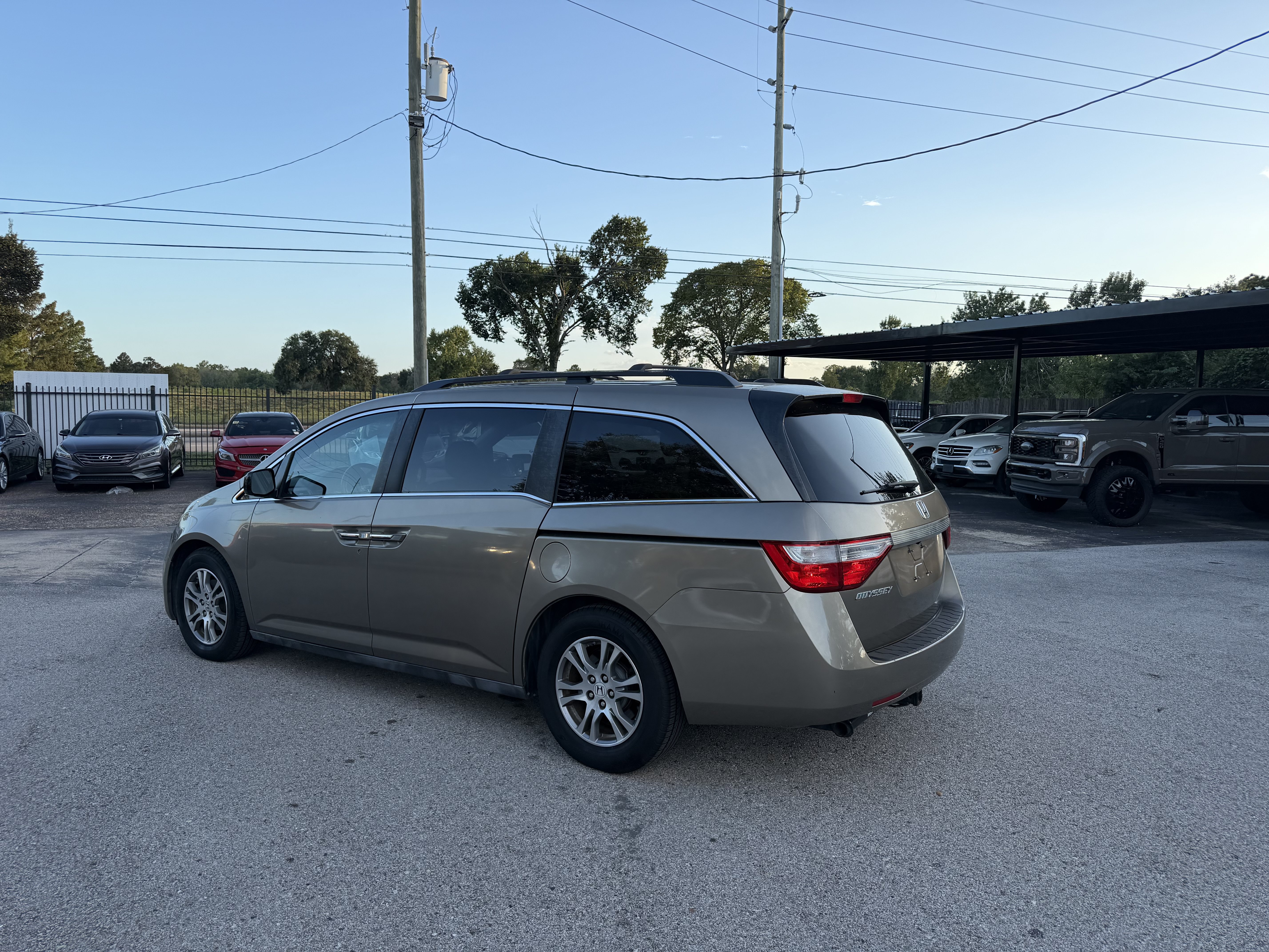 Used 2011 Honda Odyssey EX-L image 4