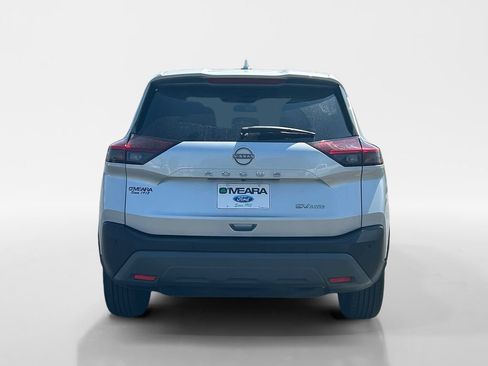 Used 2023 Nissan Rogue SV AWD/4WD image 18