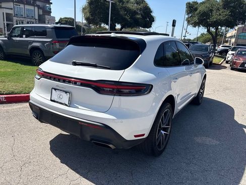 Used 2023 Porsche Macan AWD/4WD image 5