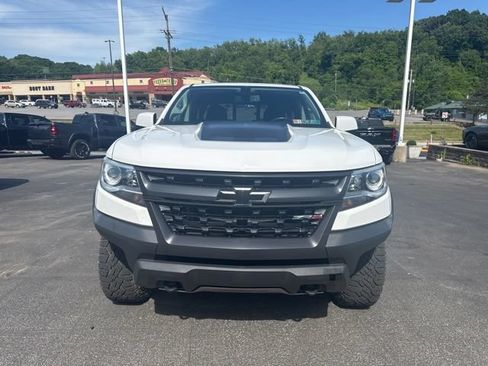 Used 2019 Chevrolet Colorado ZR2 AWD/4WD image 2