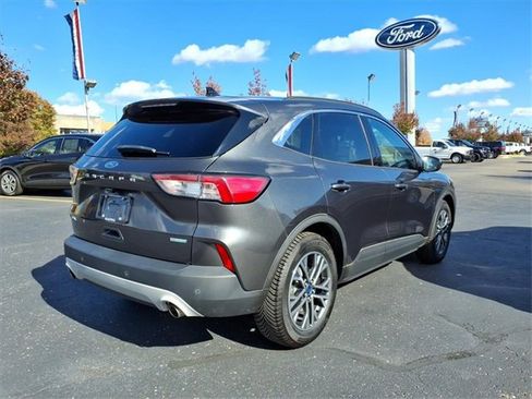 Used 2020 Ford Escape SEL image 5