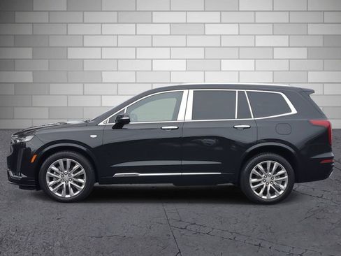Used 2021 Cadillac XT6 Premium Luxury image 2