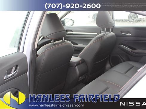 New 2025 Nissan Altima 2.5 SR w/ SR Premium Package FWD image 16