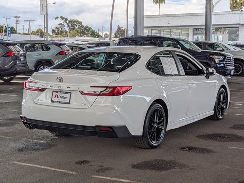 Certified 2025 Toyota Camry SE FWD image 4