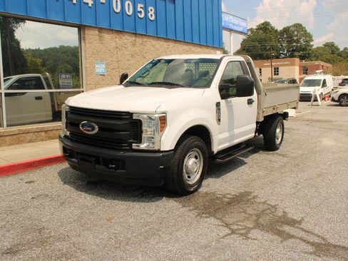 Used 2019 Ford F250 XL RWD image 3