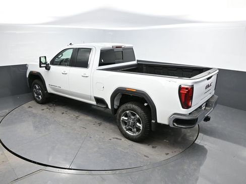 New 2026 GMC Sierra 2500 SLE w/ Preferred Package image 24
