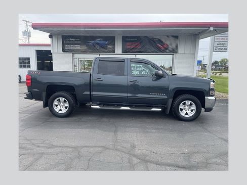 Used 2018 Chevrolet Silverado 1500 LT w/ All Star Edition AWD/4WD image 1