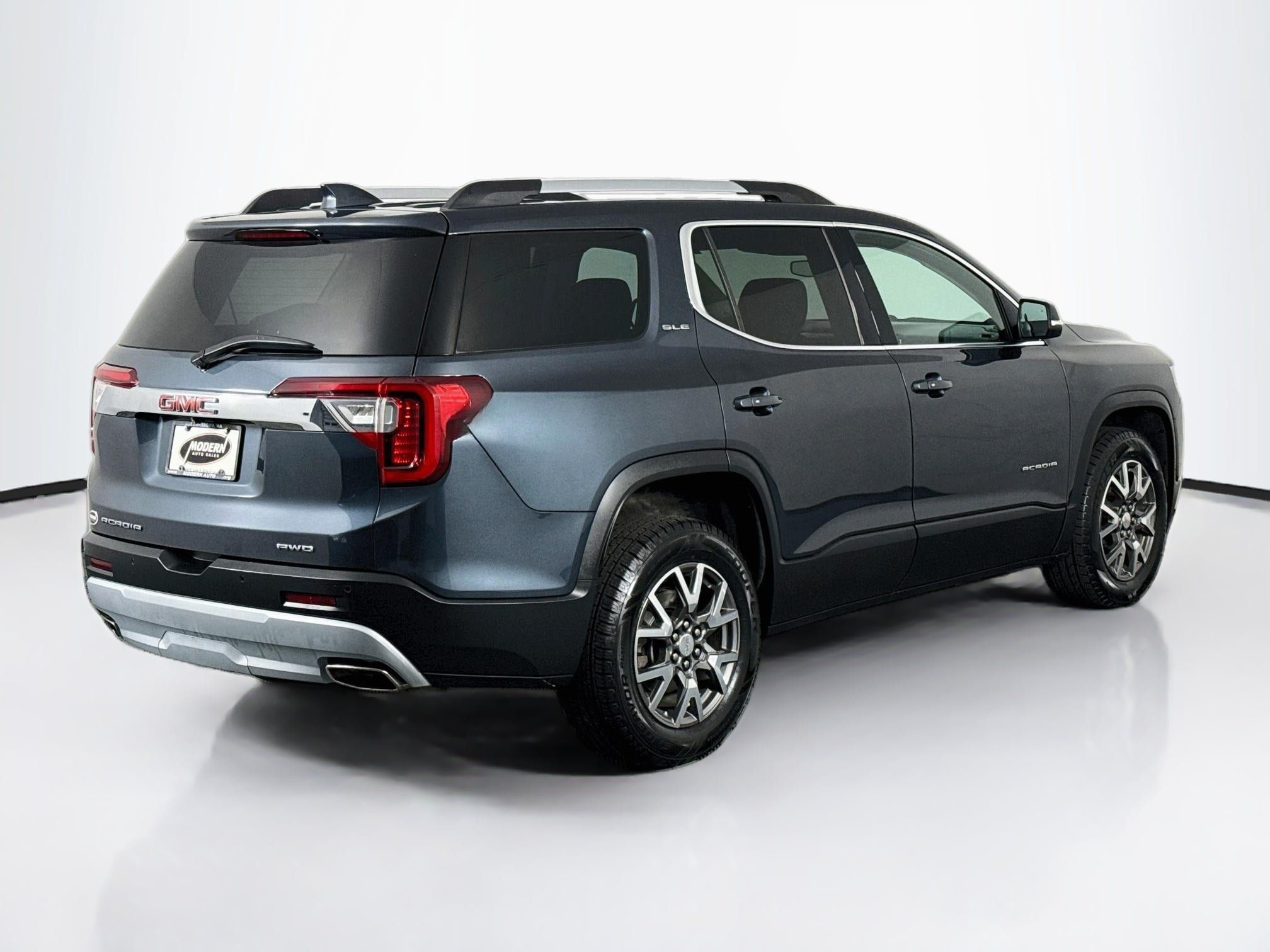 Used 2020 GMC Acadia SLE w/ Driver Convenience Package AWD/4WD image 15