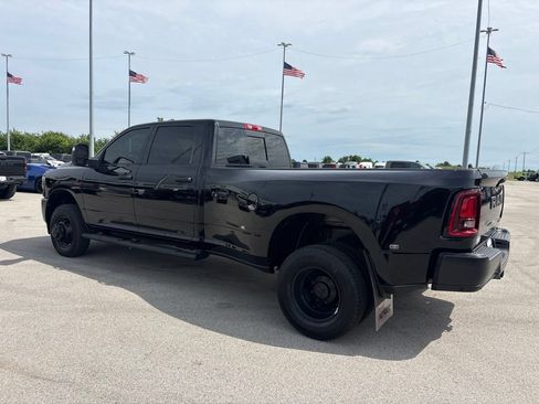 New 2026 RAM 3500 Tradesman AWD/4WD image 13