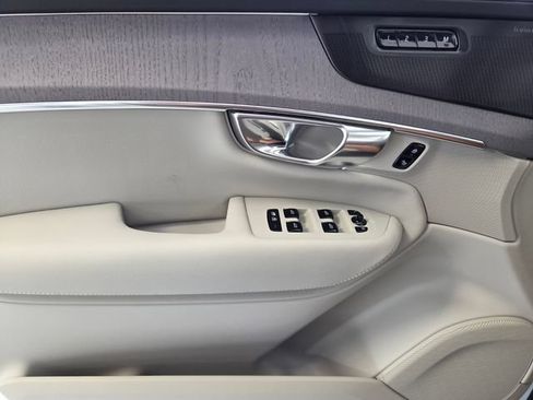 New 2026 Volvo XC90 B6 Ultra w/ Protection Package AWD/4WD image 26