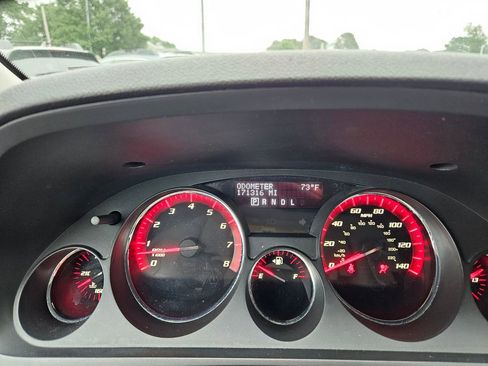 Used 2011 GMC Acadia Denali AWD/4WD image 13