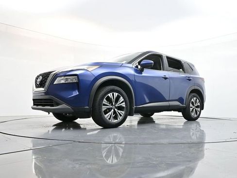 Used 2021 Nissan Rogue SV image 28