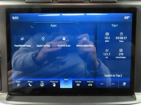 Used 2023 Ford F150 Lariat w/ Equipment Group 502A High image 19