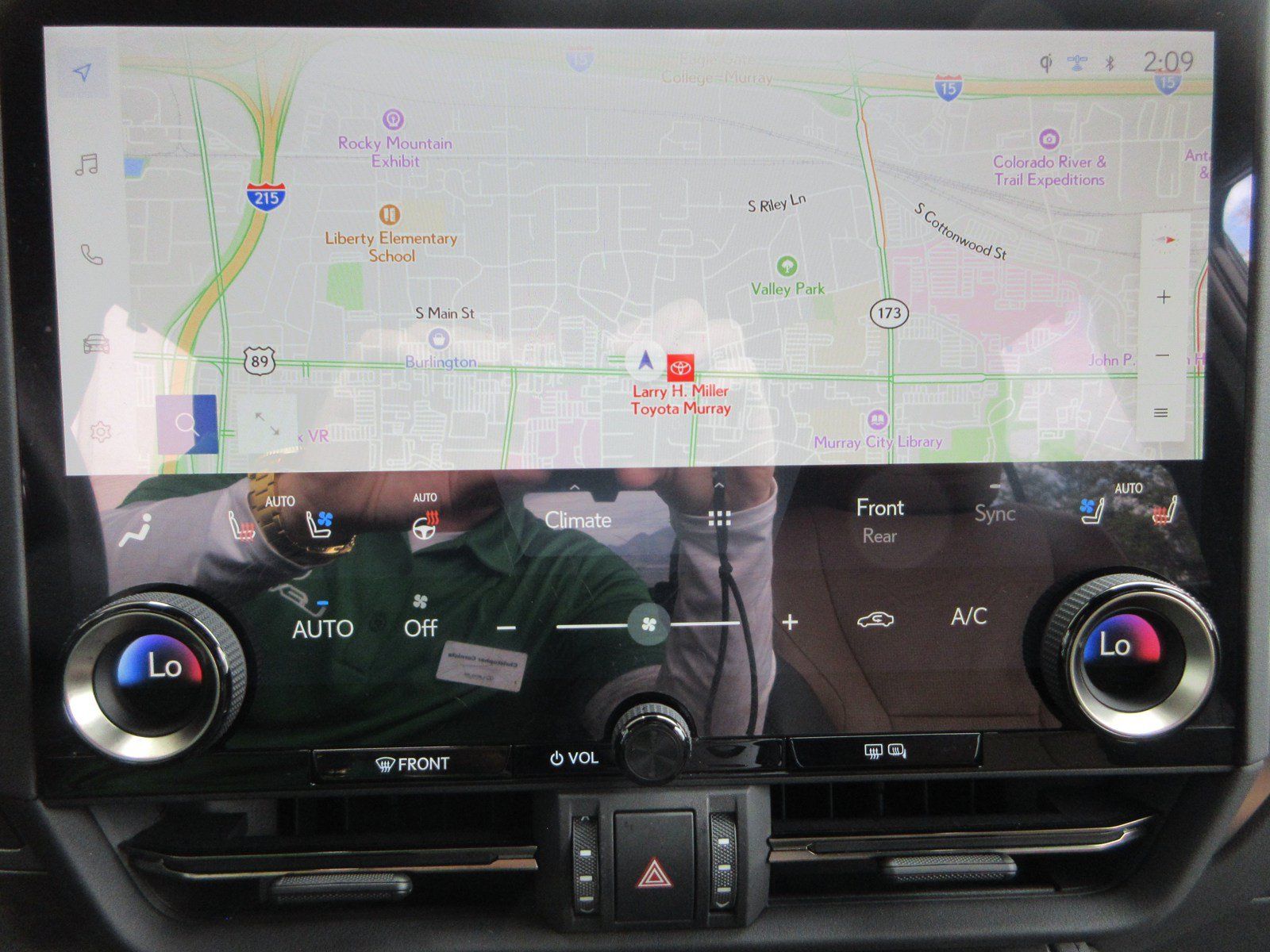 Used 2024 Lexus GX 550 w/ Accessory Package (31) AWD/4WD image 43