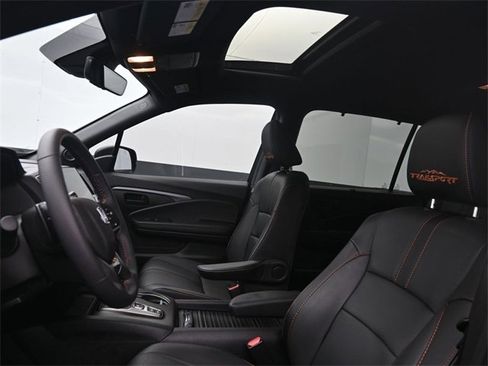 Used 2022 Honda Passport TrailSport image 14