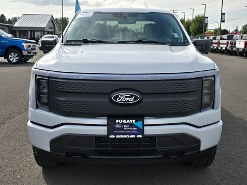 Certified 2025 Ford F150 Lightning XLT AWD/4WD image 3