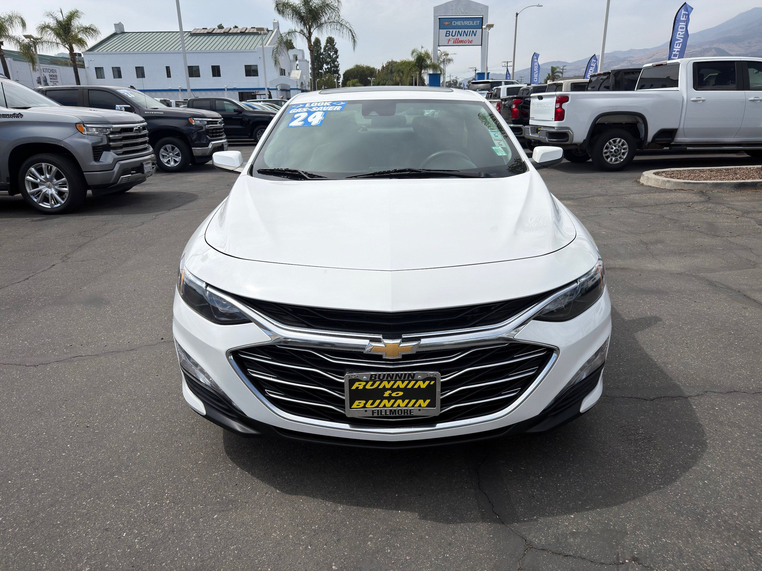 Used 2024 Chevrolet Malibu LT FWD image 4