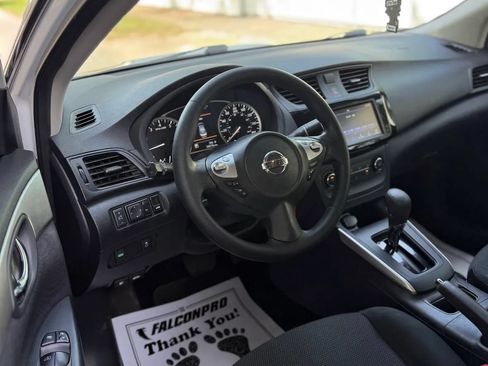 Used 2019 Nissan Sentra S FWD image 14