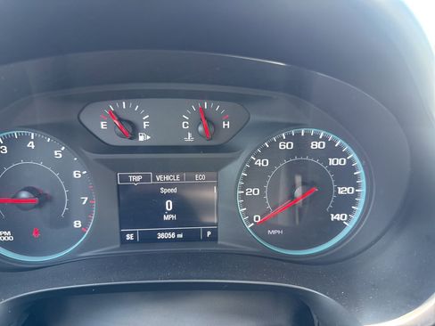 Used 2025 Chevrolet Malibu LT image 36