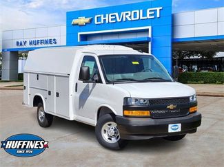 New 2025 Chevrolet Express 3500 w/ Power Convenience Package video 1