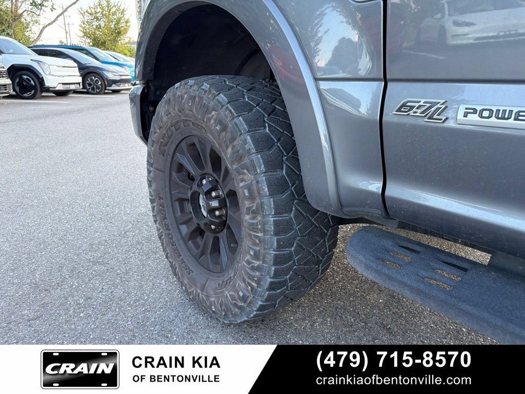 Used 2022 Ford F250 Lariat w/ Tremor Off-Road Package AWD/4WD image 10